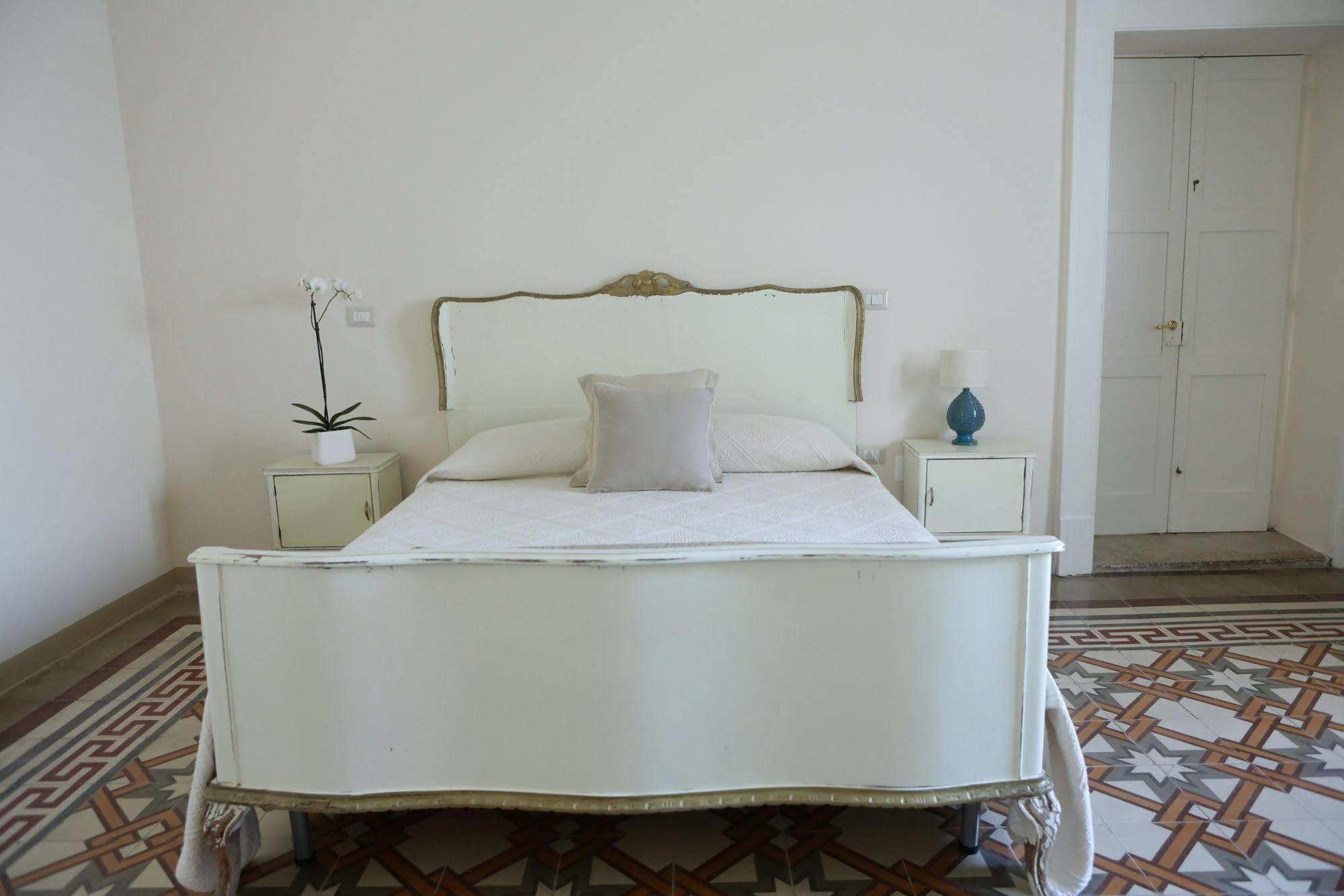 B&B Terra Mar Salve Eksteriør billede